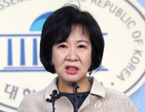 목포 부동산 투기의혹을 받고있는 더불어민주당 손혜원 의원이 지난1월20일 오전 서울 여의도 국회에서 기자회견을 갖고 있다. / 사진=홍봉진 기자 honggga@