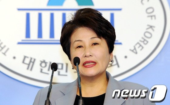 전여옥 