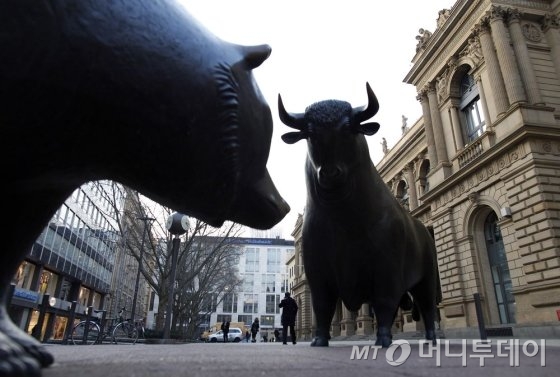 [유럽마감] '깜짝실적' 기대에 일제상승…버버리 14%↑