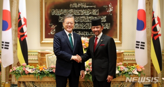 ��糪�̸� ���� �湮 ���� ������ ������� 11�� �ݴٸ������갡�Ͽ� ��ġ�� ��糪�� �ձ� '�̽�Ÿ�� ���� �̸�'���� ���� ��-��糪�� MOU �������� ��ģ �� �Ǽ��ϰ� �ִ�. 2019.03.11./����=���ý�