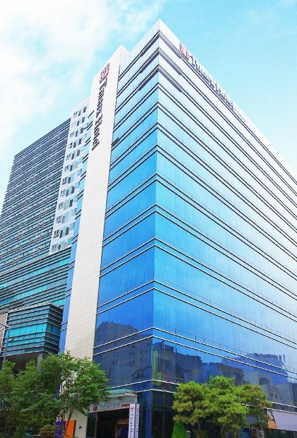 서울 충무로에 위치한 티마크호텔 명동. /사진 제공=하나투어