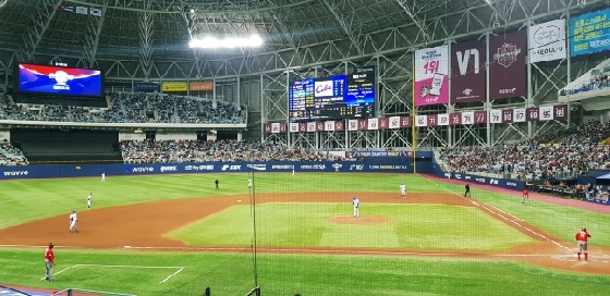 8일 오후 9시 10분께 고척스카이돔 모습. /사진=김우종 기자
