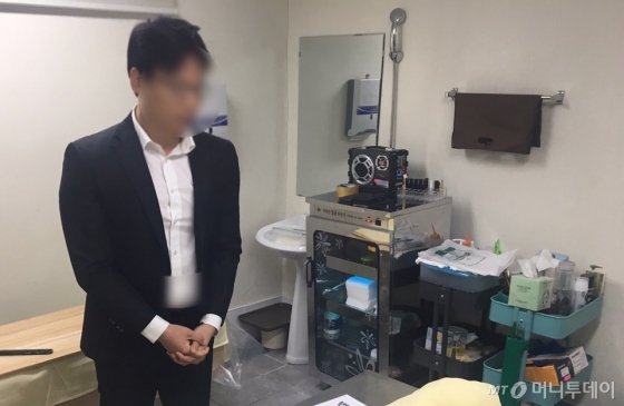 전남 완도가 고향인 이영호씨는 머나먼 서울에서 홀로 죽음을 맞았다. 사인은 '추락사'라 했다. 누구도 챙겨줄 이 없는 죽음이었다. 그의 마지막 길을 함께 했다. /사진=남형도 기자