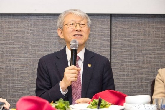 최기영 과학기술정보통신부 장관/자료사진=과학기술정보통신부