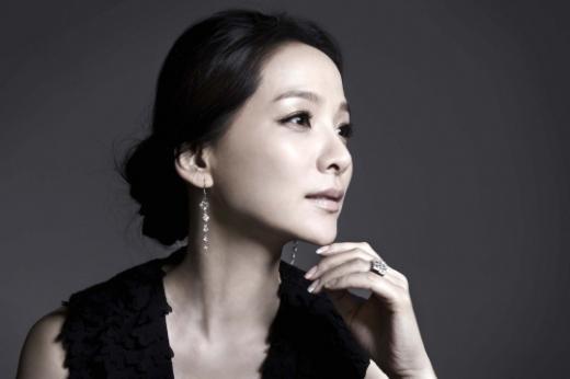 배우 유경아/사진=스타뉴스, 사진제공=SBS