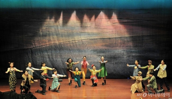 갯벌수호대(성남시청 온누리홀)-2016년 2월 공연/사진제공=날으는자동차