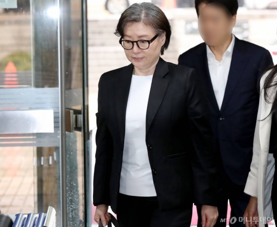 신격호 롯데그룹 총괄 명예회장과 사실혼 관계인 서미경 씨 참고사진 / 사진=홍봉진 기자 honggga@