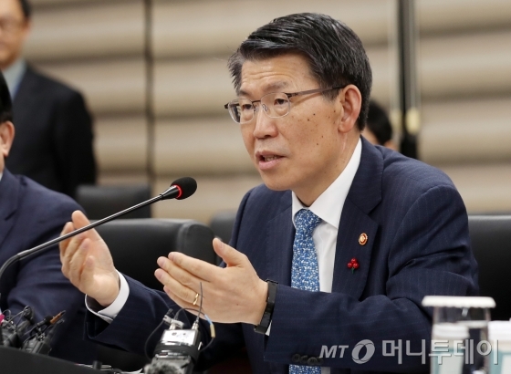은성수 금융위원장/ 사진=김휘선 기자 hwijpg@