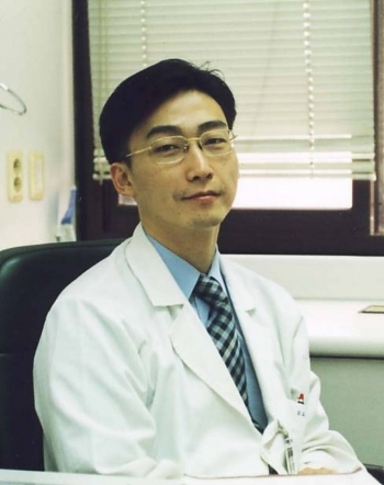 이국종 아주의대 외상외과 교수 / 사진제공=아주의대
