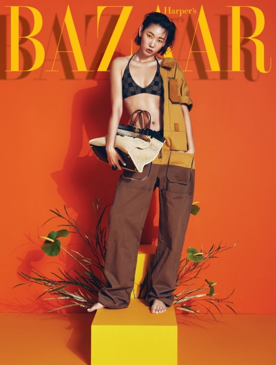 모델 한혜진/사진제공=하퍼스 바자 코리아(Harper’s BAZAAR)