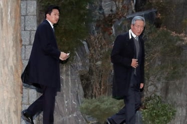 �� ���ֿ� ȸ�� ���� �����ϴ� ����ʫ