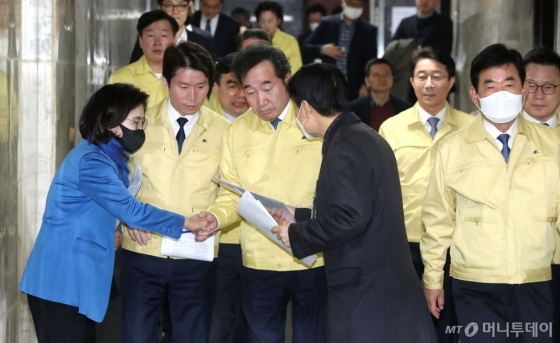 [사진]재경선 요구하는 유승희