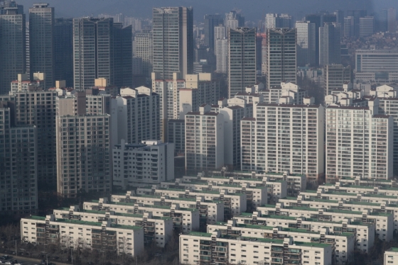 서울 강남권 아파트 단지 전경. /사진제공=뉴스1