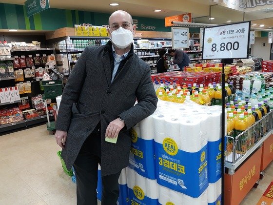 한국 거주 프랑스인 얀 르 바이씨가 자신의 페이스북에 올린 사진/사진= 얀 르 바이 페이스북