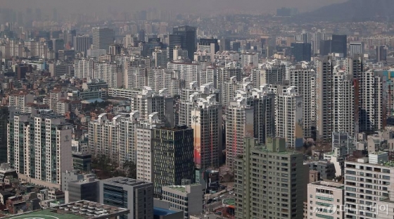 강남구 아파트 단지 모습. / 사진=김창현 기자 chmt@