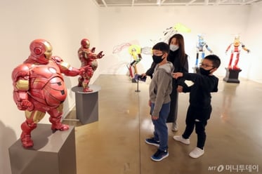 �ڷγ�19 �� ����ȸ ã�� ��������