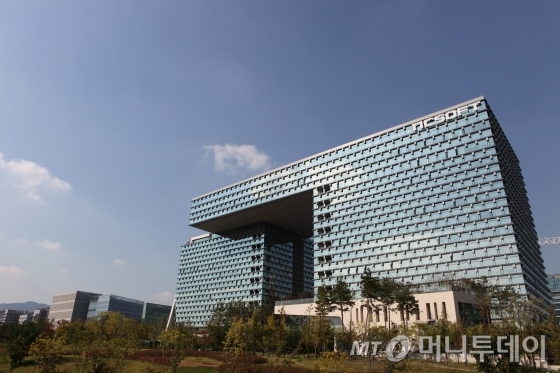 경기 성남 소재 엔씨소프트 본사 사옥 전경 / 사진제공=엔씨소프트