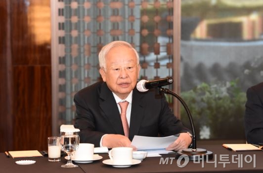 13일 열린 '경총 회장단 회의'에서 인사말하는 손경식 경총 회장/사진제공=한국경영자총협회