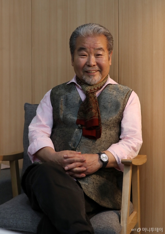 사물놀이 창시자 김덕수는 "우리 리듬은 누구나 좋아하는 보편적 맛과 멋이 살아있다"며 "앞으로 우리 소리가 세계에 뿌리내릴 수 있도록 더 힘차게 달리겠다"고 말했다. /사진=김휘선 기자<br>