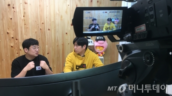 지난 19일 경기도 소재 참PD의 스튜디오에서 진행된 인터뷰 / 사진=김지성 기자