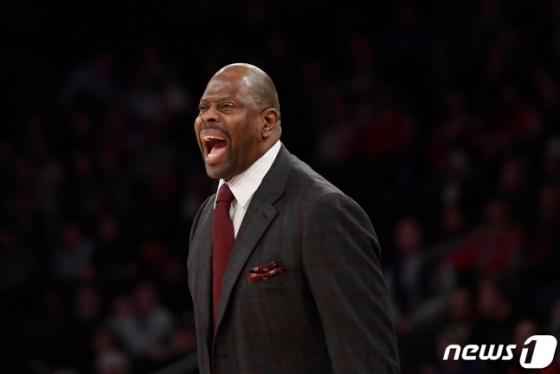NBA스타 패트릭 유잉이 코로나19 확진 판정을 받았다./AFP=뉴스1