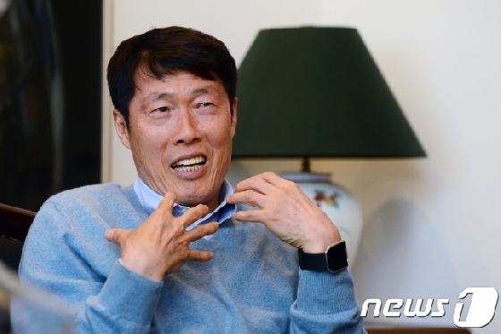 한국 축구의 '전설' 차범근. /사진=뉴스1<br>
<br>