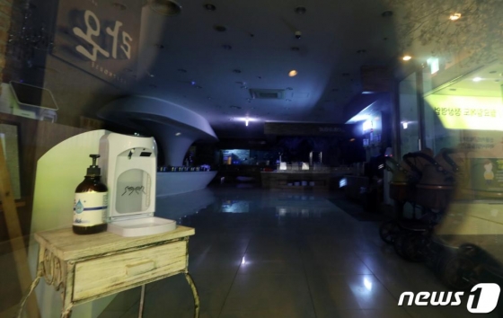 사진은 24일 불꺼진 부천 라온파티 뷔페식당의 모습./사진=뉴스1
