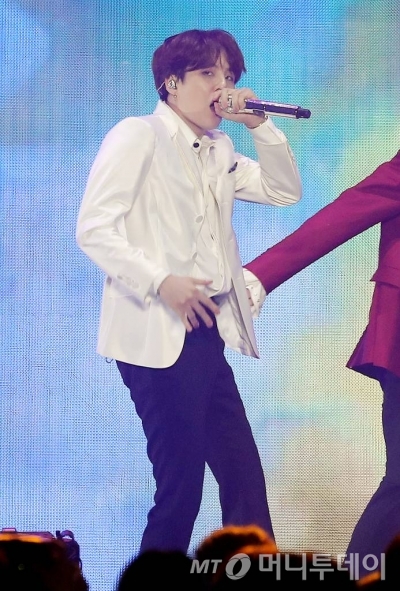 방탄소년단 2018AAA 무대(BTS) 슈가 / 사진=김휘선 기자 hwijpg@