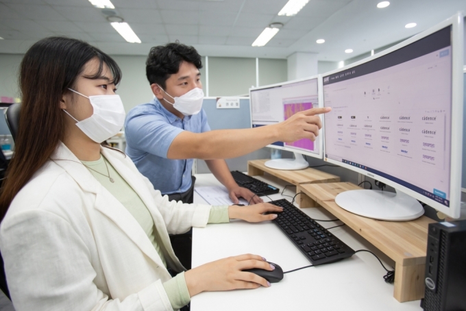  ո ü 'Ĩ'  Ｚ  ' Ŭ  ÷(SAFE Cloud Design Platform, SAFE-CDP)' ݵü Ĩ ϰ ִ. /=Ｚ