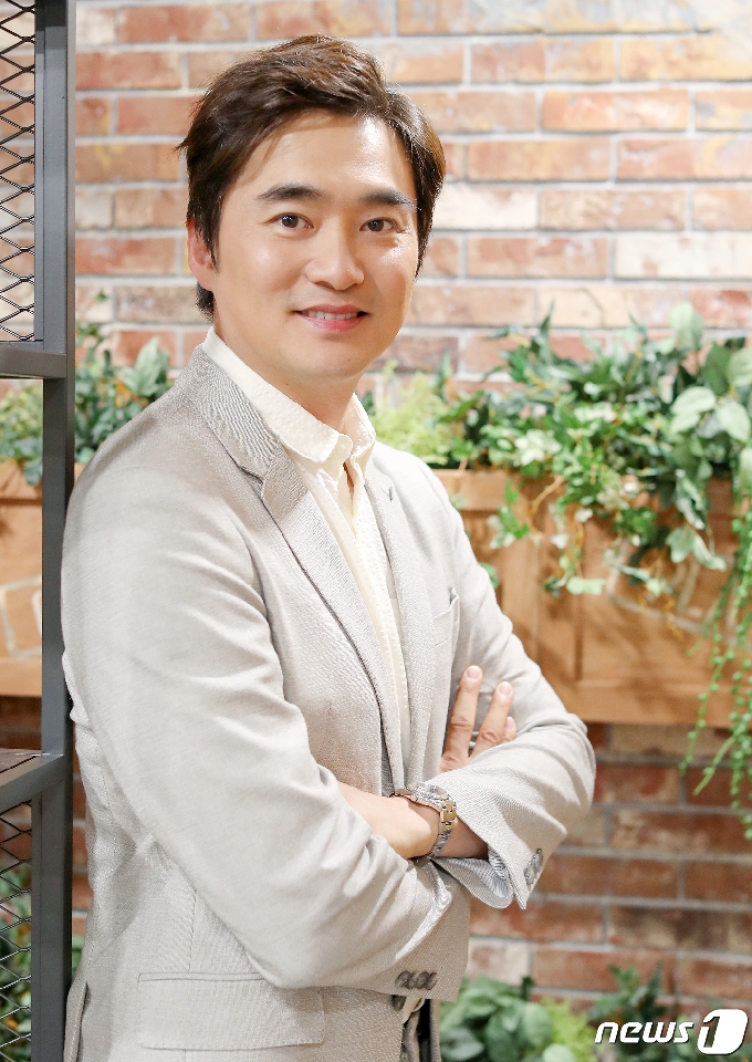 사진] '궁금한 이야기Y' 김석훈 '젠틀한 미소' - 머니투데이