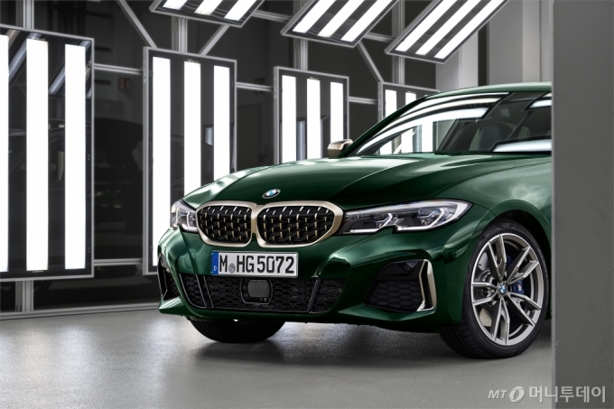 ‘M340i 페리도트 그린 에디션’/사진제공=BMW 코리아