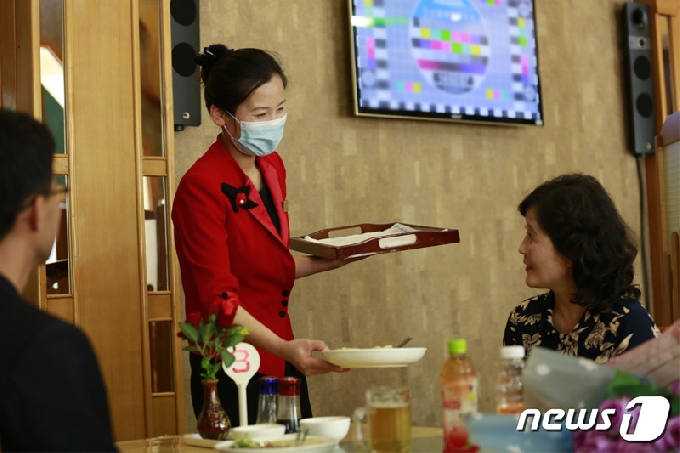 북한의 수도 평양에 있는 '선교 짜장면집'의 모습(조선의 오늘 갈무리)&copy; 뉴스1