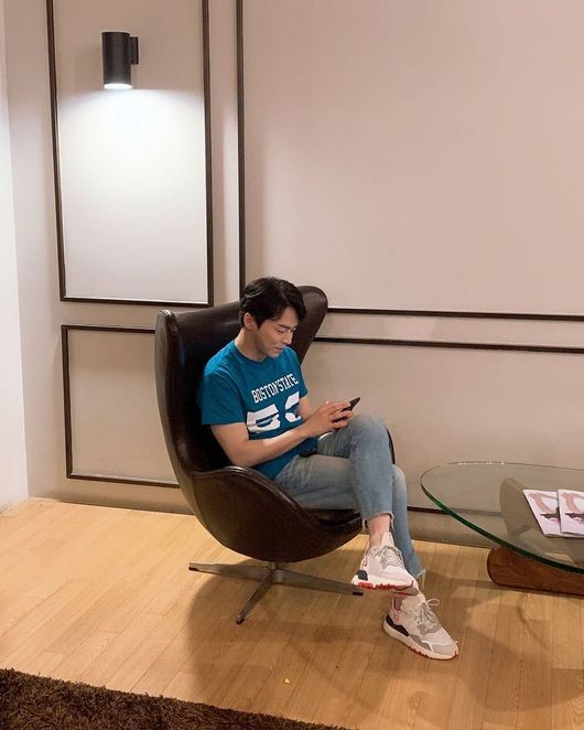 배우 조정석. /사진=조정석 인스타그램 캡처
