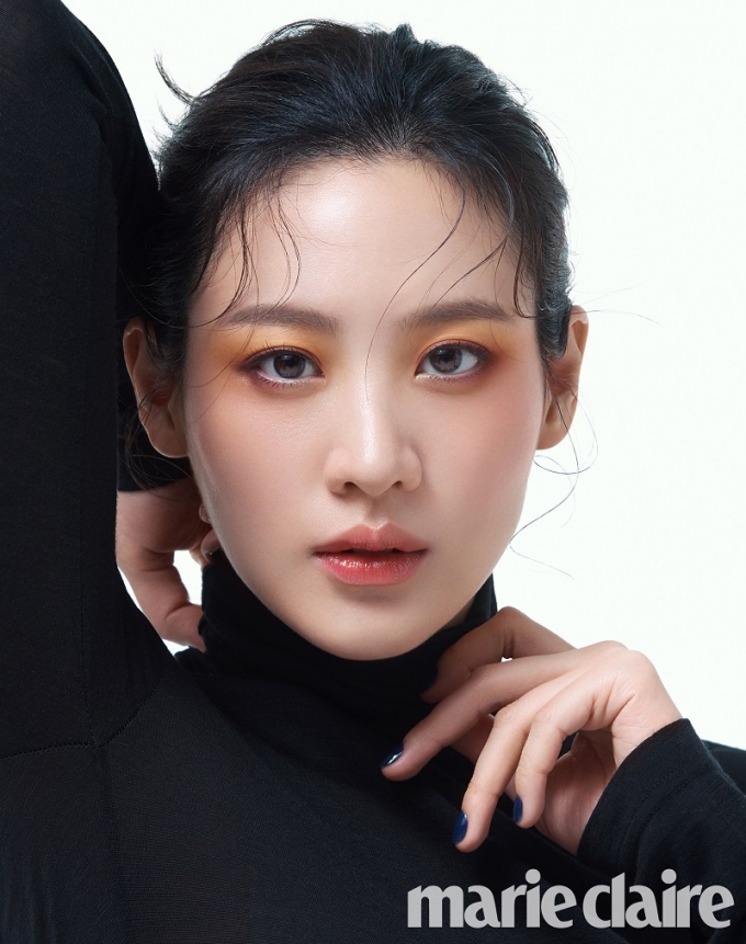배우 수현/사진제공=스쿠(SUQQU)