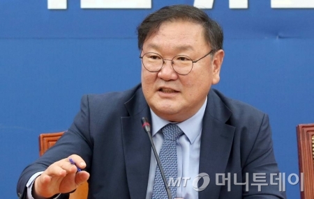 김태년 더불어민주당 원내대표/사진= 김휘선 기자