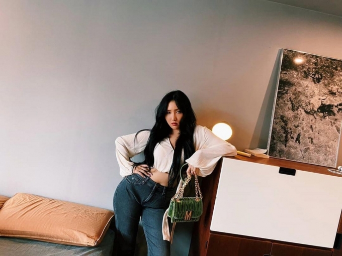 그룹 마마무 화사/사진=화사 인스타그램