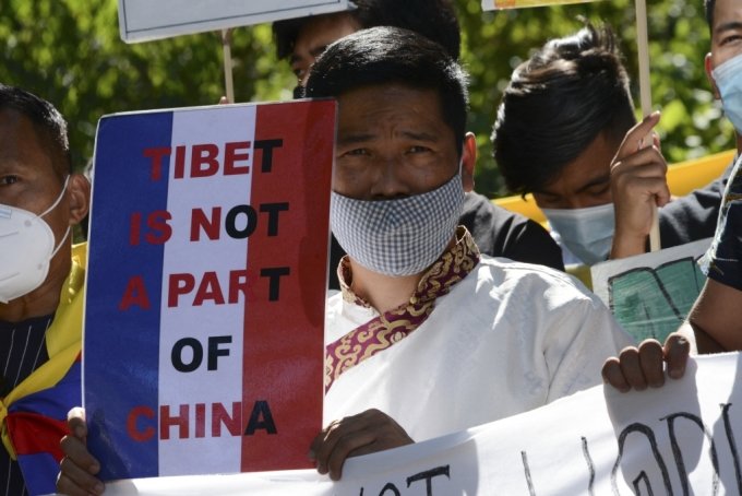 티베트 독립을 주장하는 시위대/사진=로이터