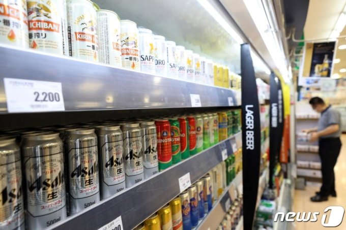 지난 8월 10일 서울 시내의 한 대형마트에 일본 맥주가 소량 진열돼 있다. /사진=뉴스1