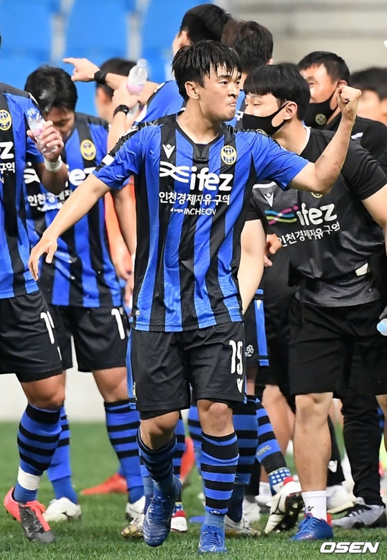 16일 서울전에서 골을 넣고 기뻐하는 송시우. /사진=OSEN