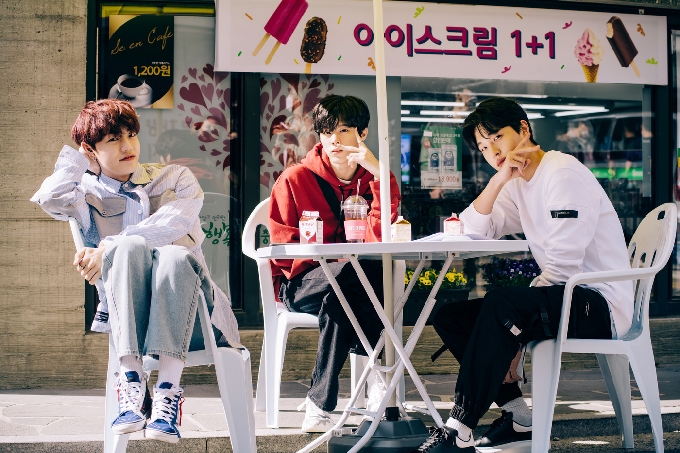 (왼쪽부터) 에이스 찬, 김우석, 진호은 /사진제공=플레이리스트 &copy; 뉴스1