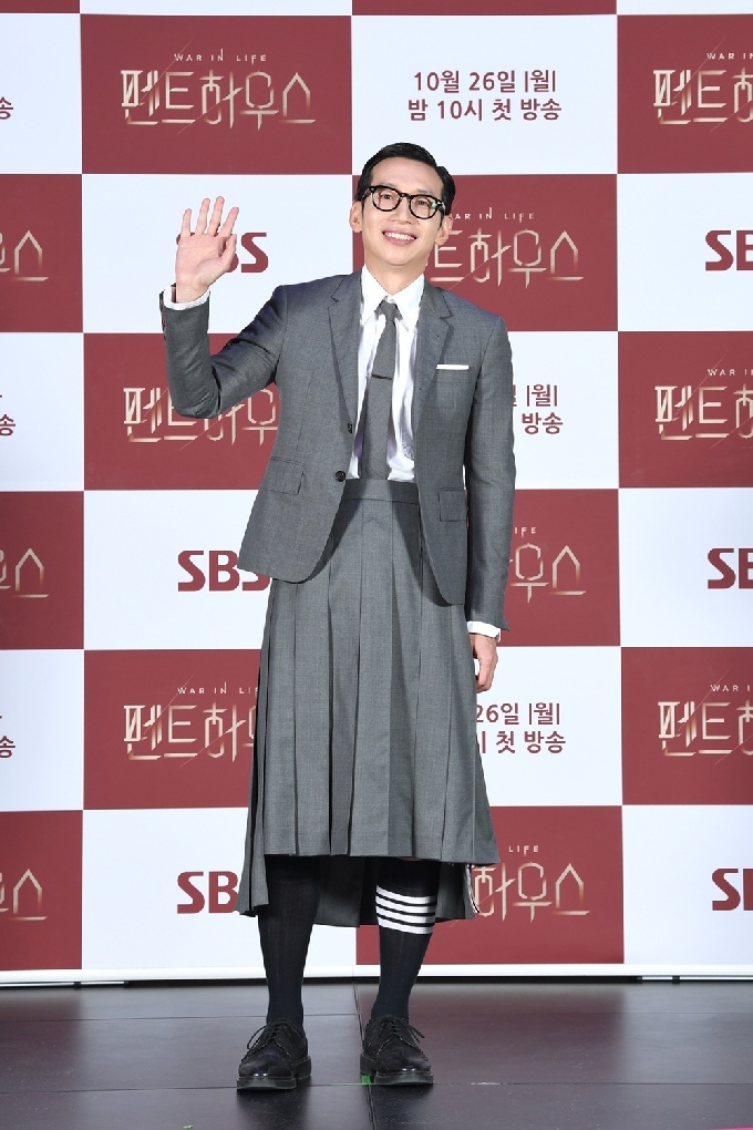 배우 봉태규/SBS '펜트하우스' 제공 © 뉴스1