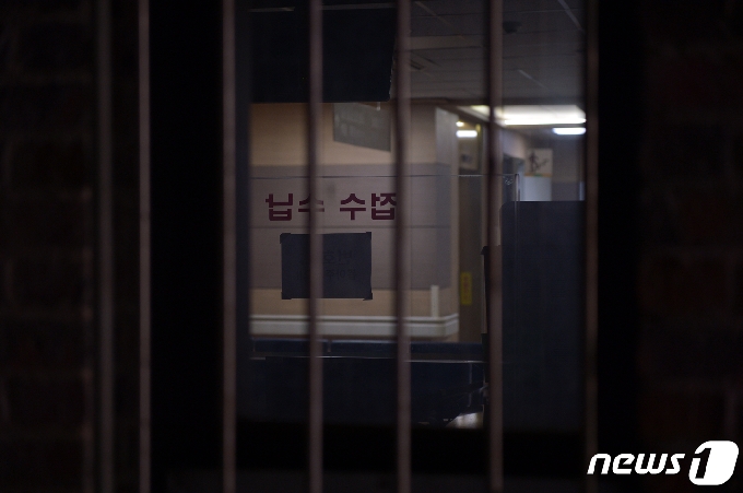 의료진 4명 확진' 방역수칙 잘 지킨 의료진 감염…왜? - 머니투데이 의료진 4명 확진' 방역수칙 잘 지킨 의료진 감염…왜? - 머니투데이