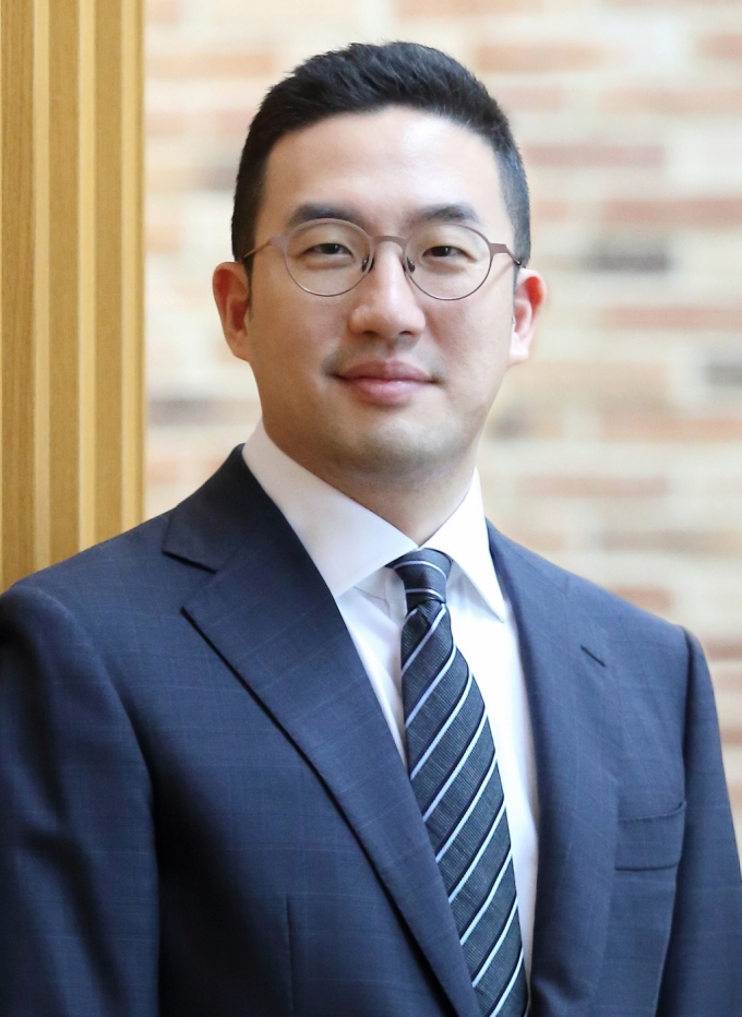 구광모 회장 4년차…"성과주의 원칙" LG 임원인사 올해 변수는?