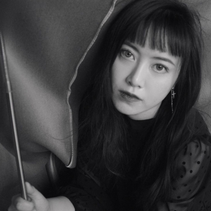 구혜선, 직접 자른 앞머리 자랑… 구혜선, 직접 자른 앞머리 자랑…