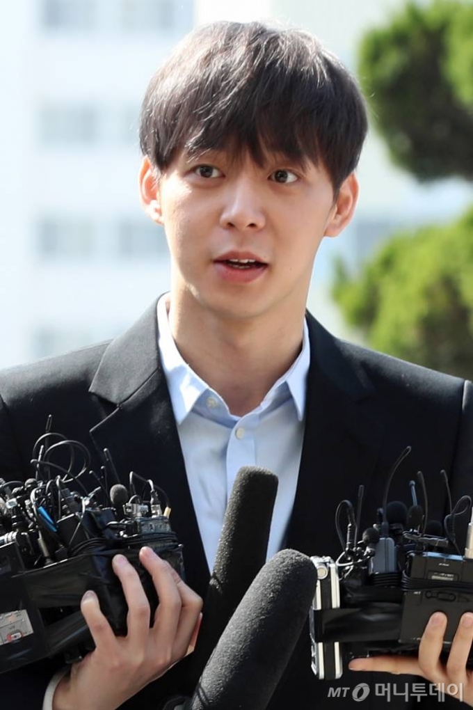 í™©í•˜ë‚˜ ë°•ìœ ì²œ ì•½í˜¼ë…€ ë§ˆì•½ íˆ¬ì•½ ì•Œê³  ë³´ë‹ˆ ìœ ë¶€ë…€ ë‚¨íŽ¸ì€ ì‚¬ë§ ë¨¸ë‹ˆíˆ¬ë°ì´