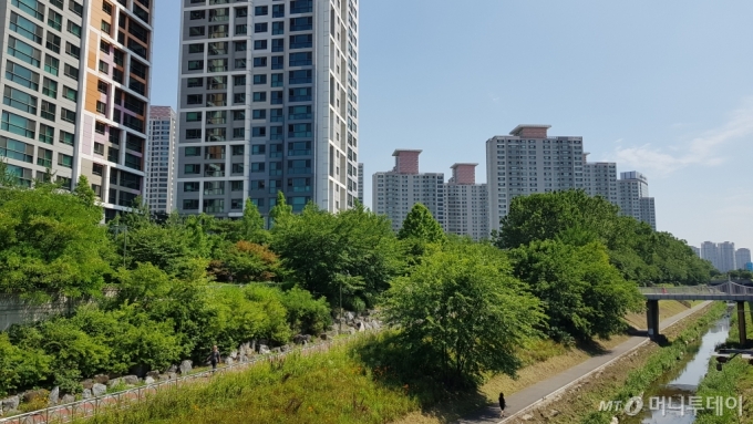 서울 서초구 반포동 일대 아파트 단지 모습/사진= 박미주 기자