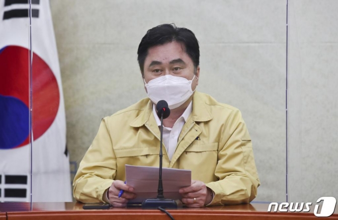 김종민 더불어민주당 최고위원이 13일 오전 서울 여의도 국회에서 열린 최고위원회의에서 발언하고 있다./사진=뉴스1