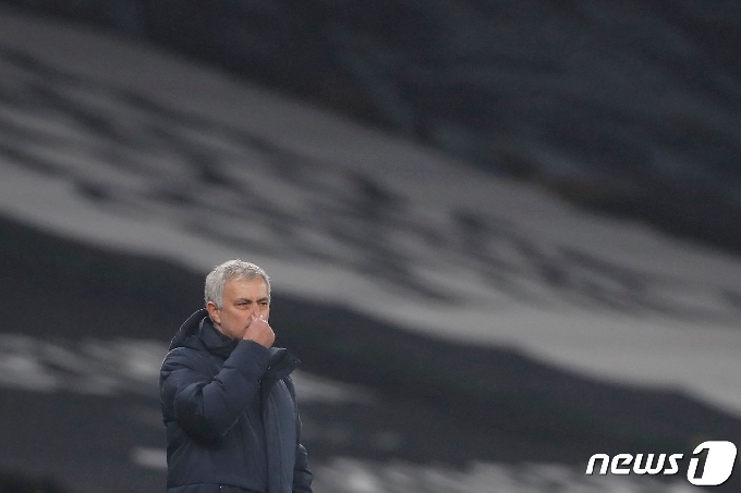 좀처럼 고비를 넘지 못하고 있는 모리뉴 감독의 토트넘 © AFP=뉴스1