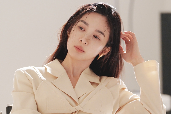 배우 이청아/ 사진제공=킹스랜드 © 뉴스1