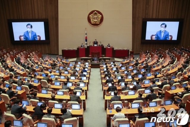 국회 본회의/사진=뉴스1